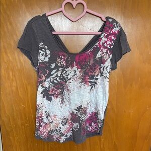 LC Lauren Conrad Dark Gray and Pink Floral Short Sleeve T-Shirt, Size XS